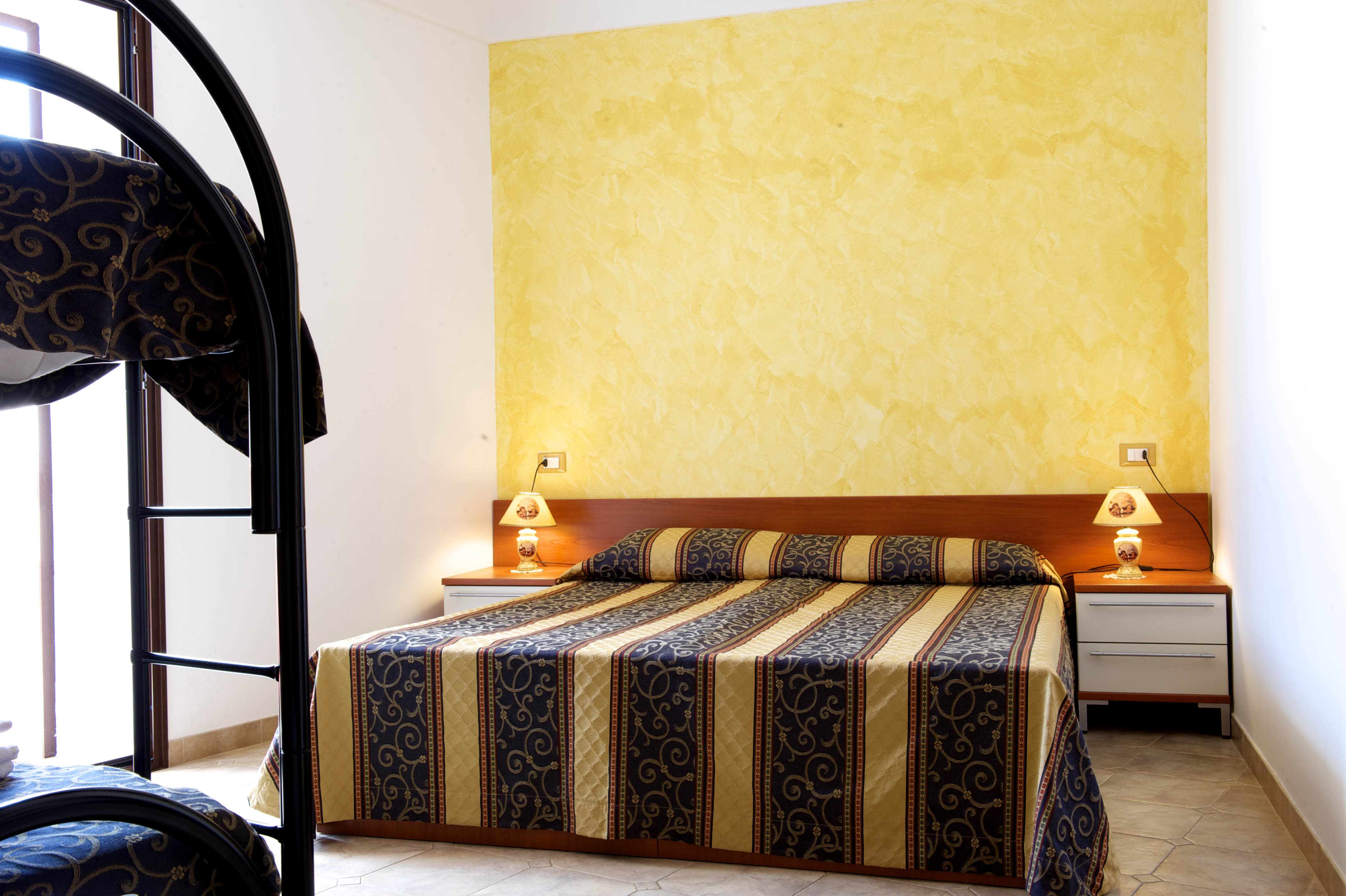 Le camere del Bed & Breakfast Nilosira sono confortevoli, spaziose e tutte dotate di terrazza privata ed attrezzata