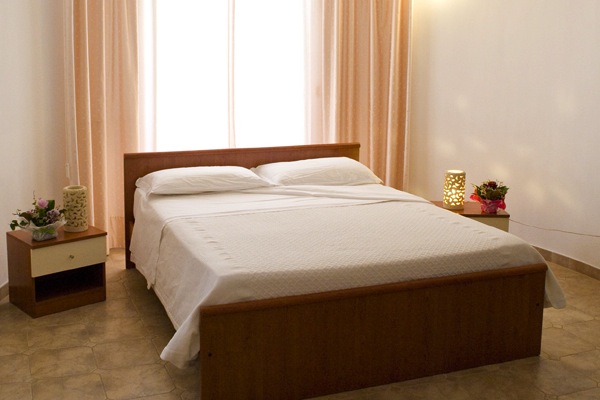 Le camere del Bed & Breakfast Nilosira sono confortevoli, spaziose e tutte dotate di terrazza privata ed attrezzata